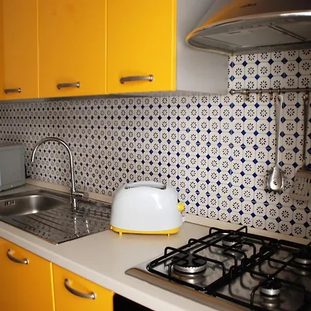 Casa Vacanze Ai Corrieri Apartment *